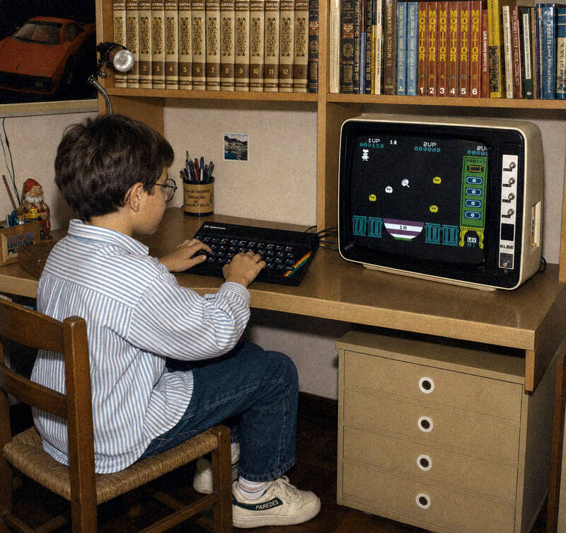 Jugando al Spectrum